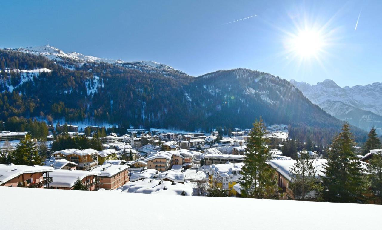 5 Laghi Apartment Madonna di Campiglio Bagian luar foto