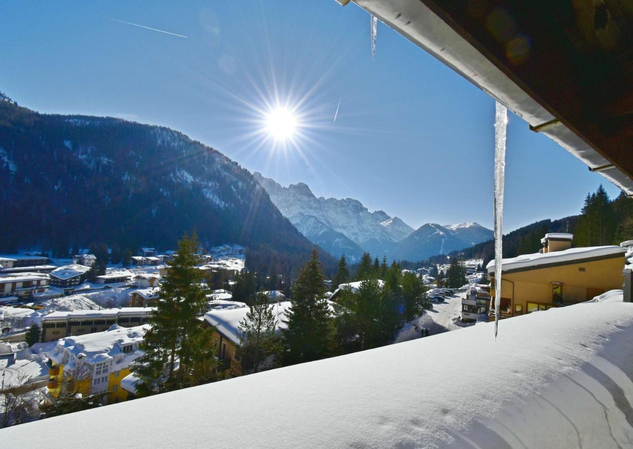 5 Laghi Apartment Madonna di Campiglio Bagian luar foto