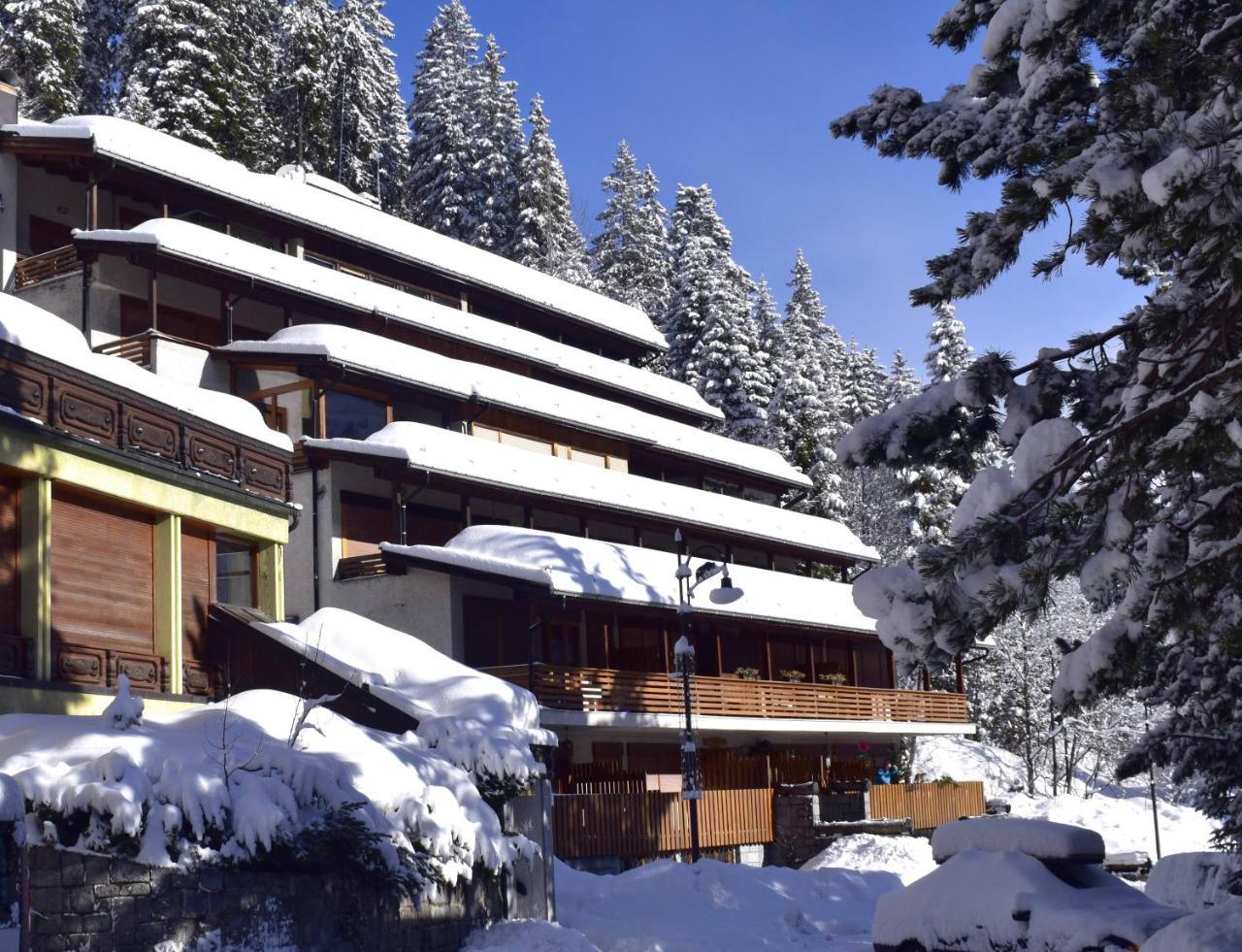 5 Laghi Apartment Madonna di Campiglio Bagian luar foto